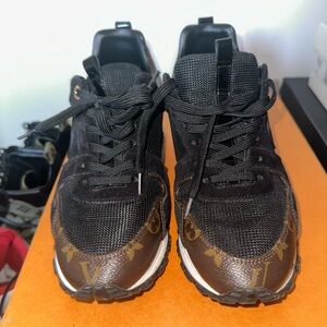 Men's Black and Brown Sneakers